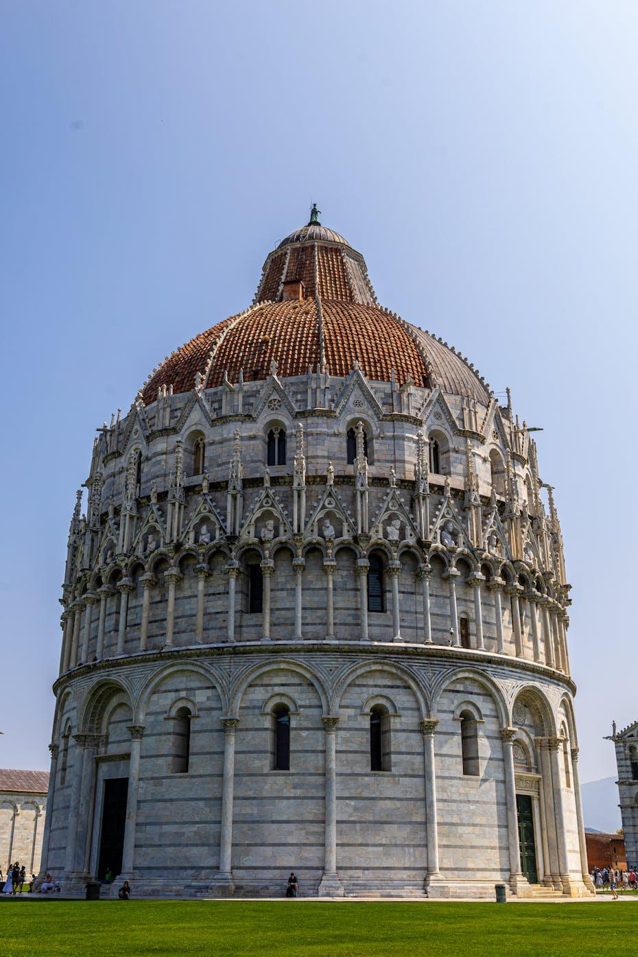 Battistero di Pisa