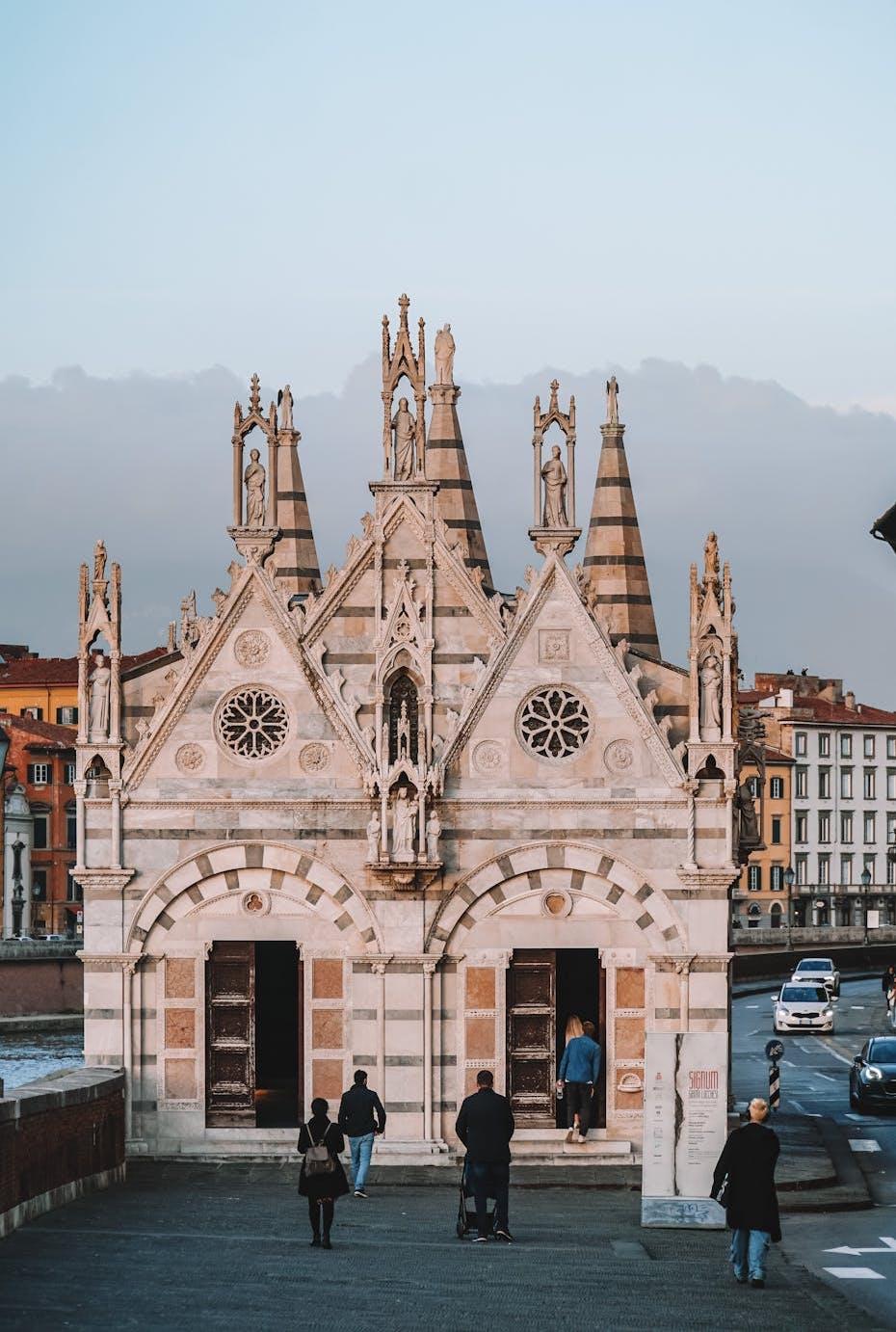 Chiesa di Santa Maria della Spina